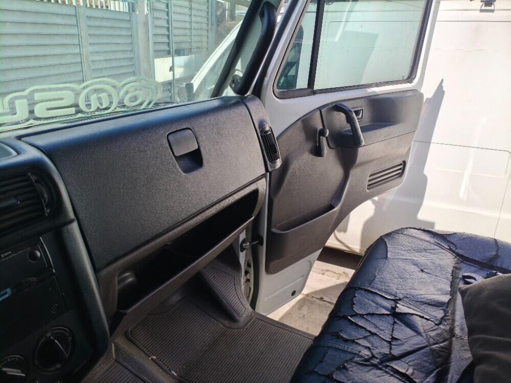 Volkswagen 8.160