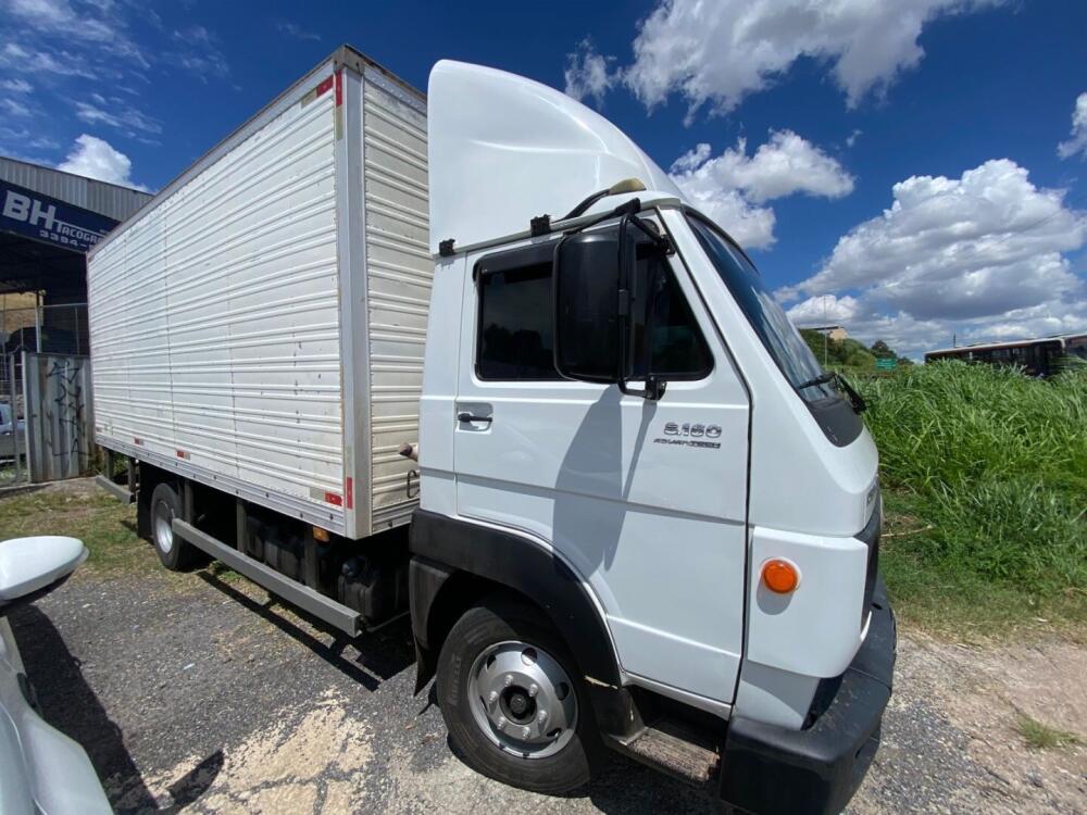 Volkswagen 8.160